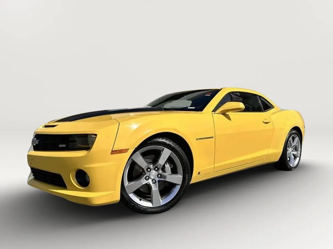 Used 2010 Chevrolet Camaro SS w/ RS Package RWD image 13