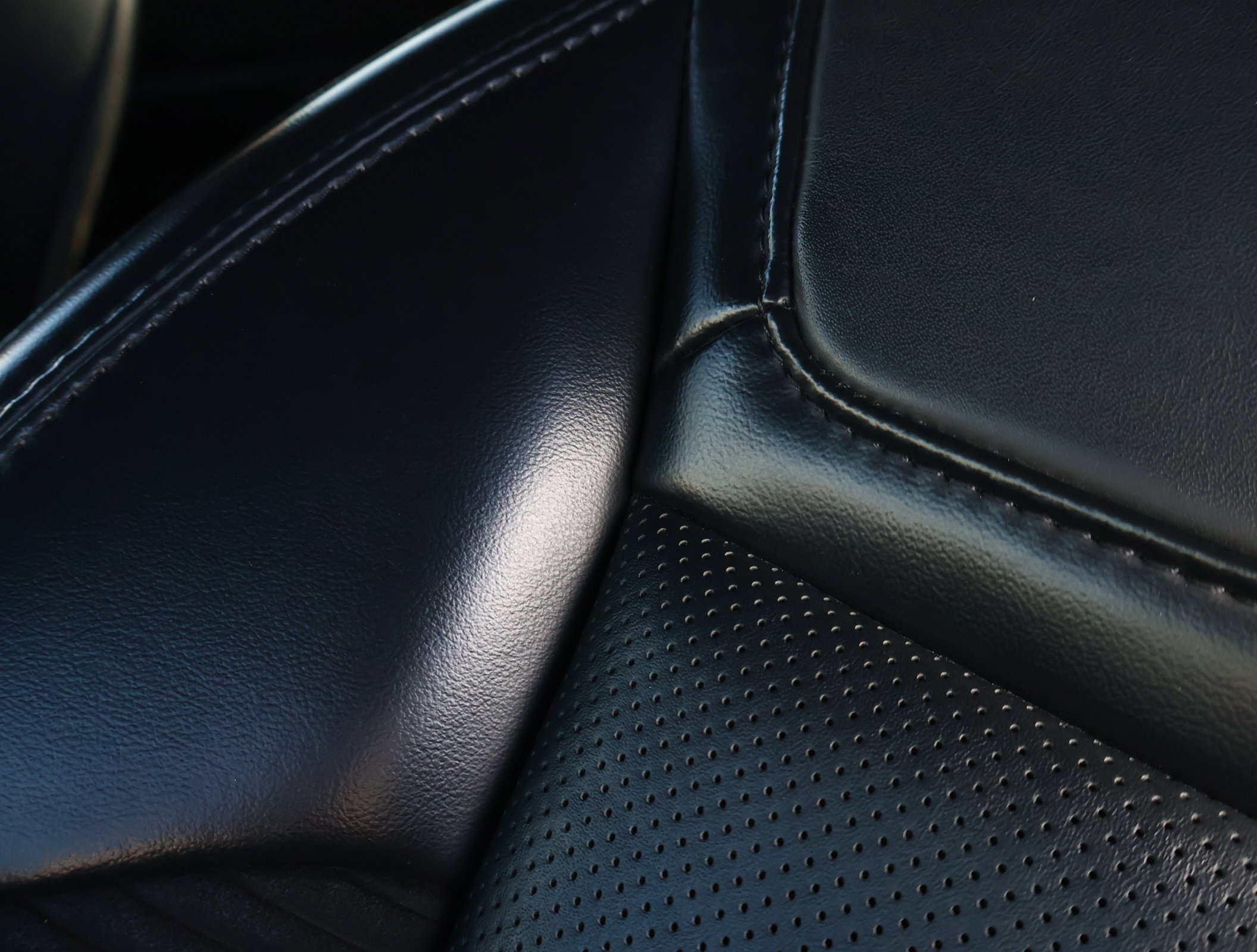 Used 2023 Ford F150 Raptor image 13