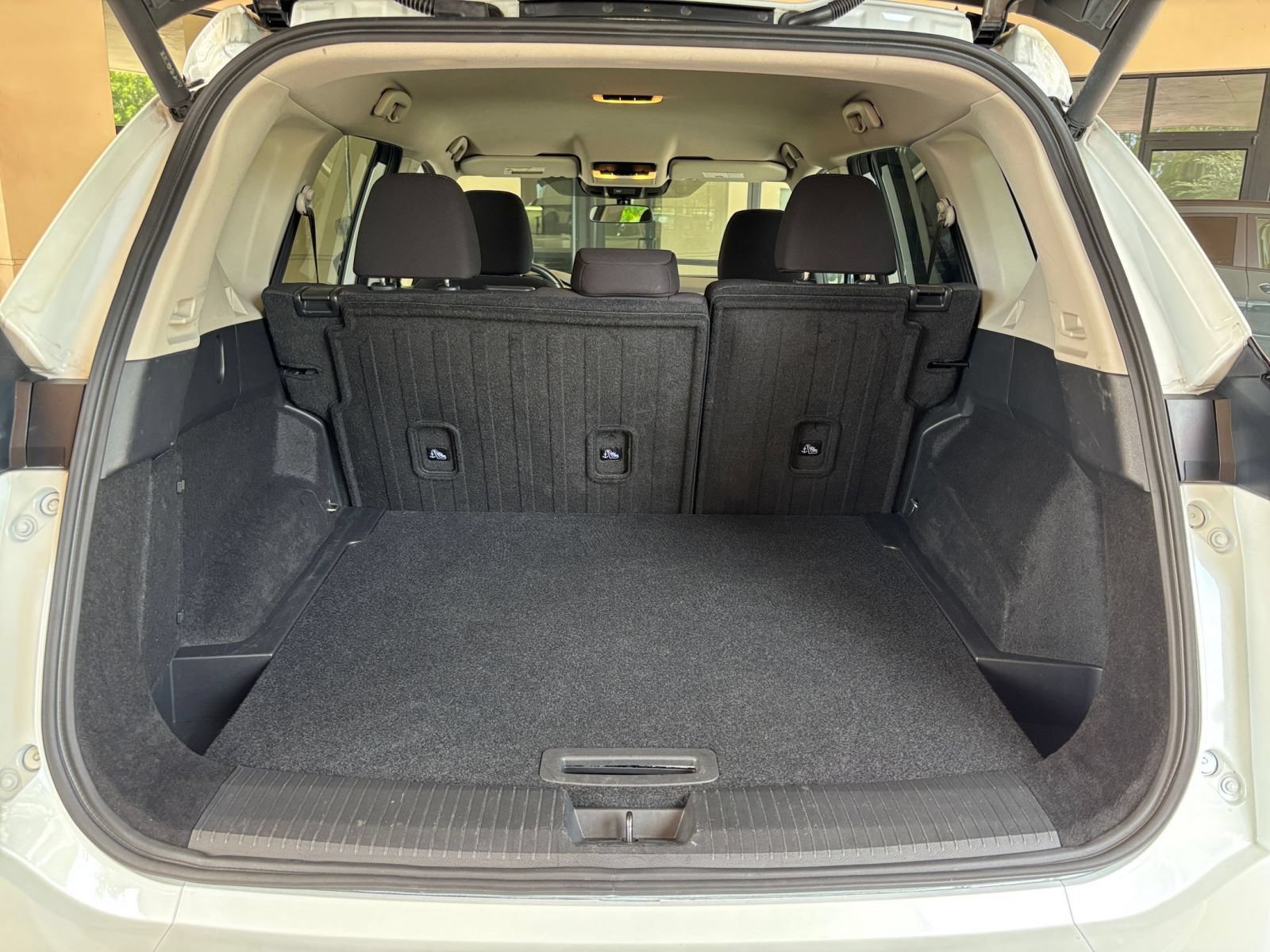 Used 2025 Nissan Rogue SV AWD/4WD image 32