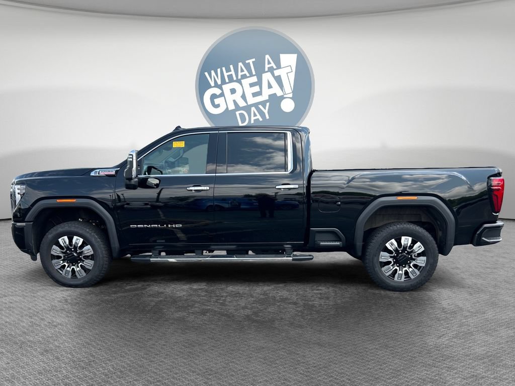 Used 2025 GMC Sierra 2500 Denali w/ Denali Reserve Package AWD/4WD image 7