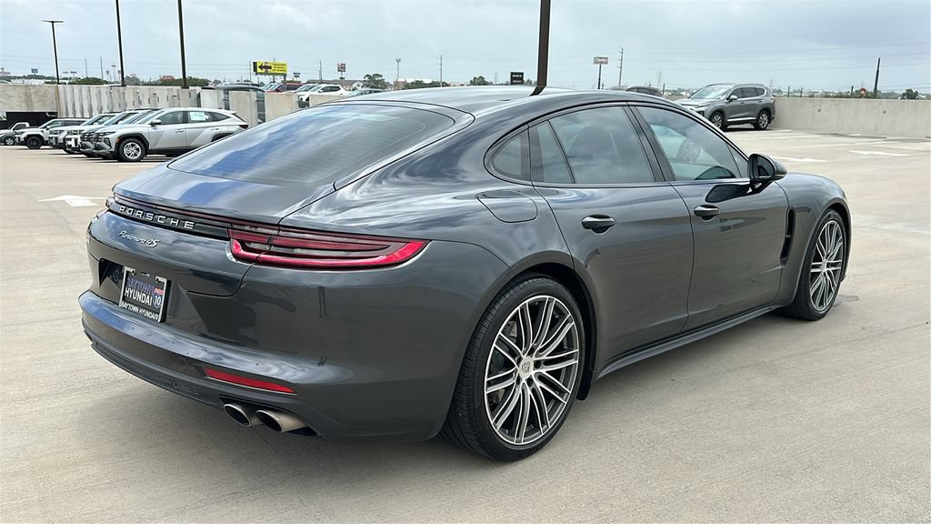 Used 2018 Porsche Panamera 4S AWD/4WD image 16