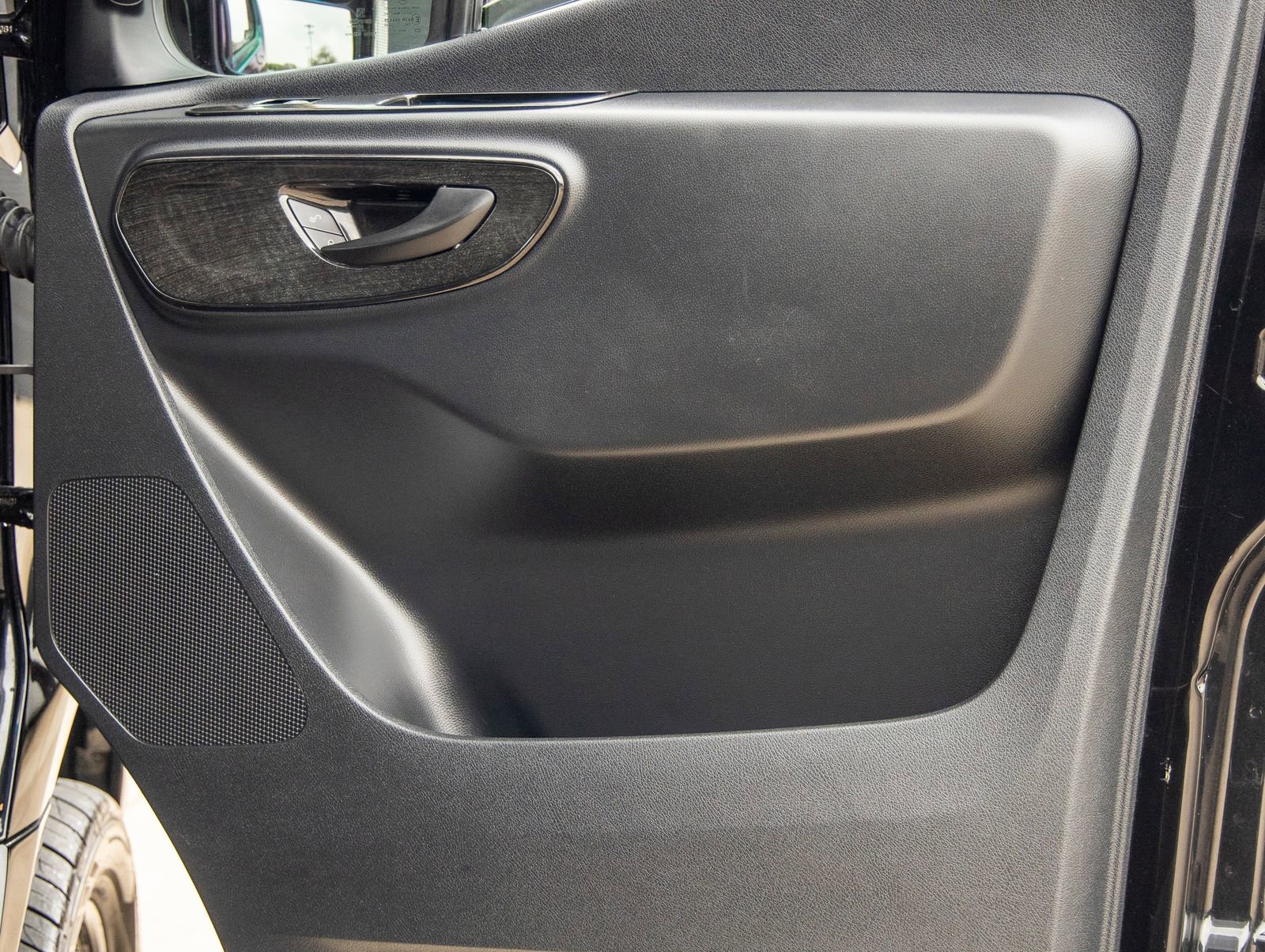 Used 2020 Mercedes-Benz Sprinter 2500 image 51