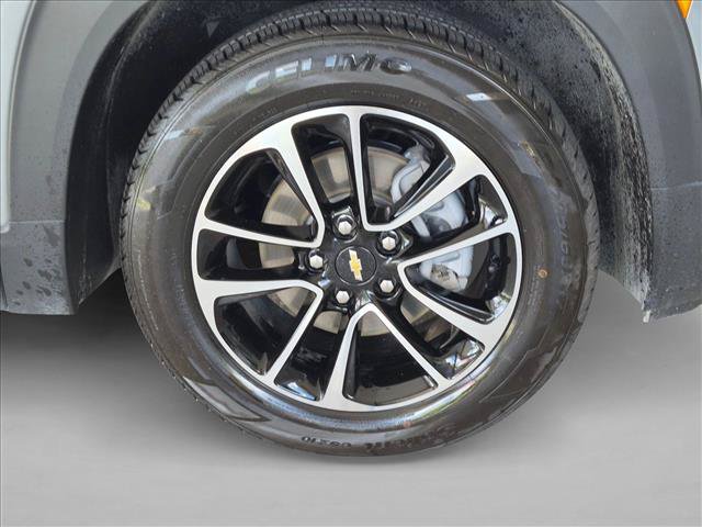 Used 2025 Chevrolet TrailBlazer LT FWD image 20