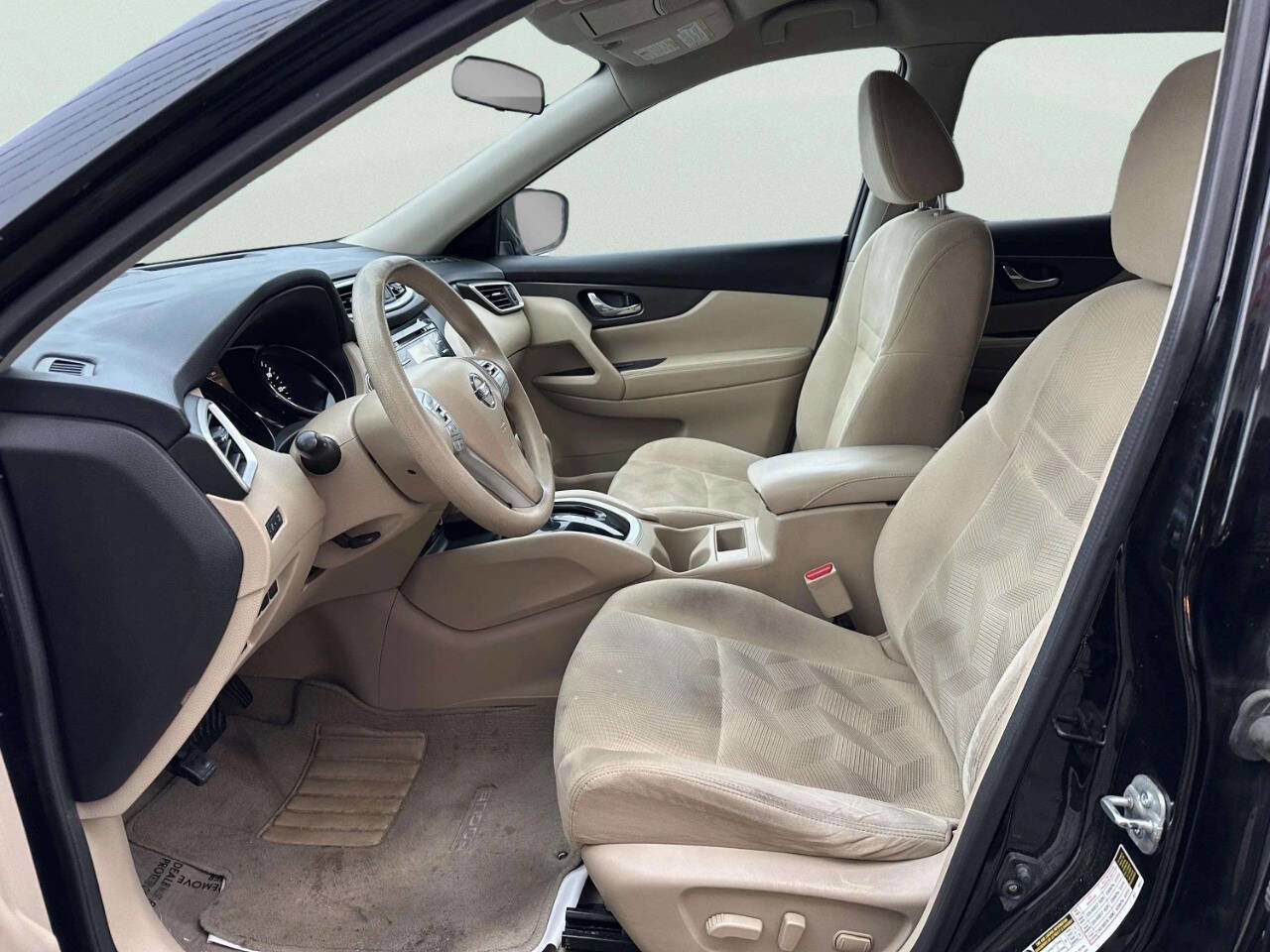 Used 2014 Nissan Rogue SV image 15