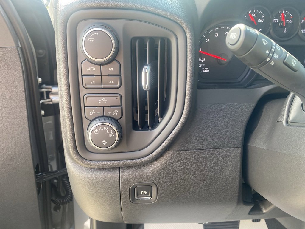 New 2026 Chevrolet Silverado 1500 Custom Trail Boss w/ Turbomax Blackout Package image 12