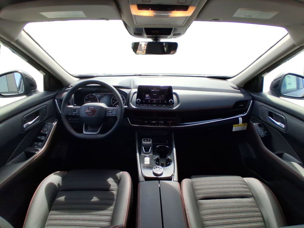 New 2026 Nissan Rogue SV AWD/4WD image 11