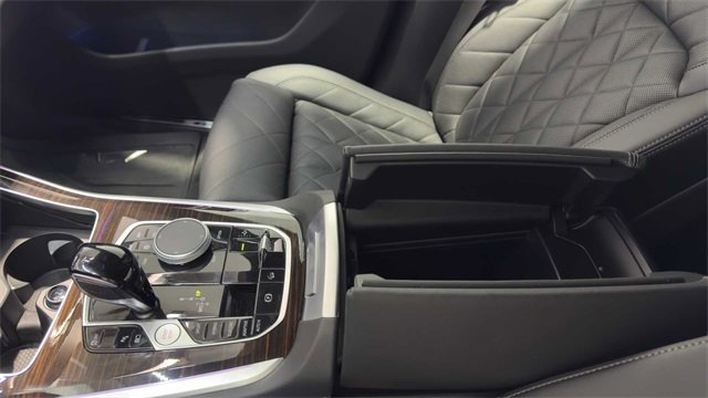 Used 2023 BMW X5 xDrive45e w/ M Sport Package image 28