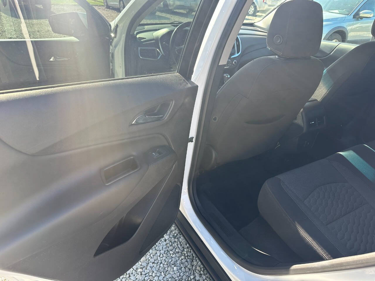 Used 2019 Chevrolet Equinox LT AWD/4WD image 11