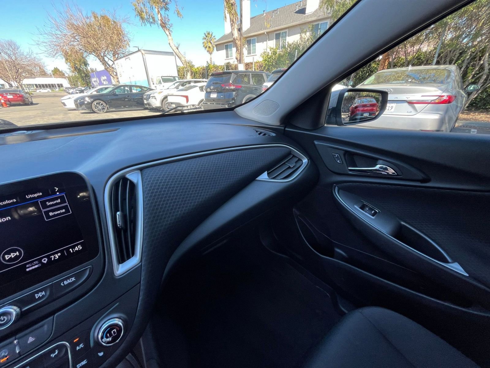 Used 2024 Chevrolet Malibu LT image 36