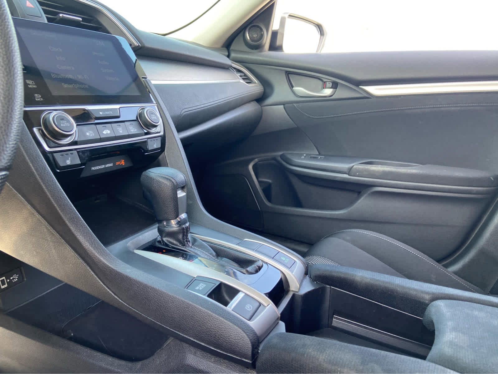 Used 2017 Honda Civic EX-T image 30