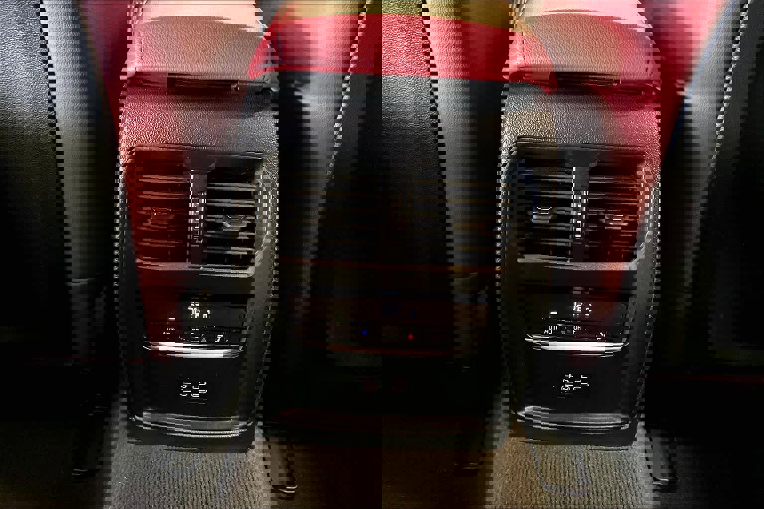 Certified 2025 BMW i4 eDrive40 w/ Driving Assistance Package image 34