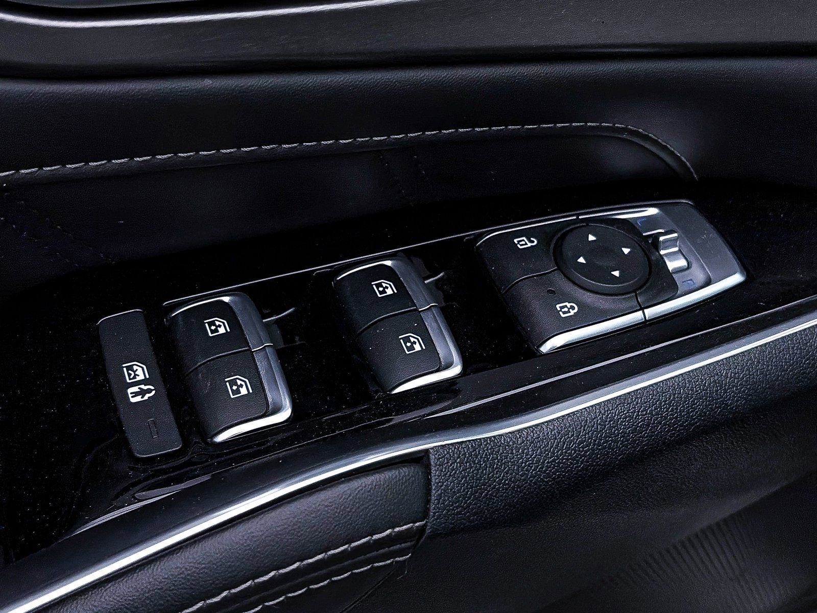 Used 2021 Kia Sorento SX image 18