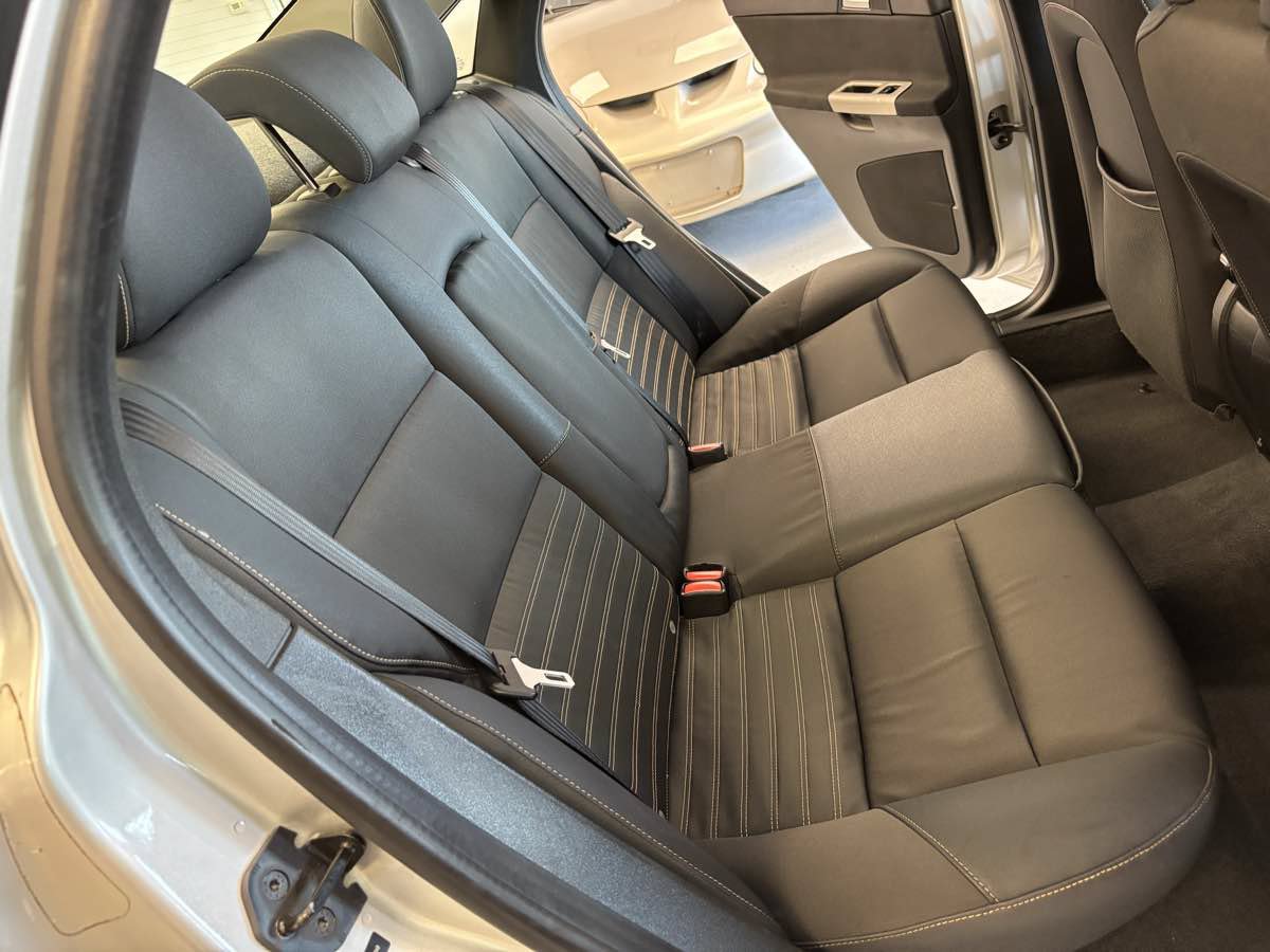 Used 2010 Volvo S40 2.4i FWD image 24