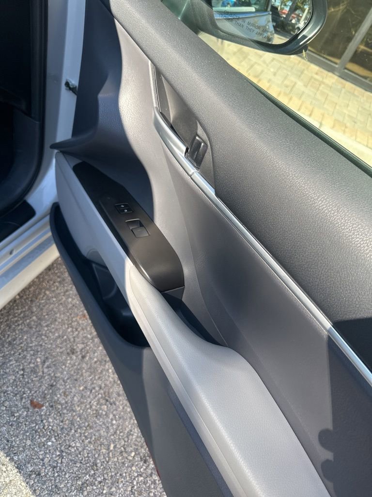 Used 2023 Toyota Camry LE image 46