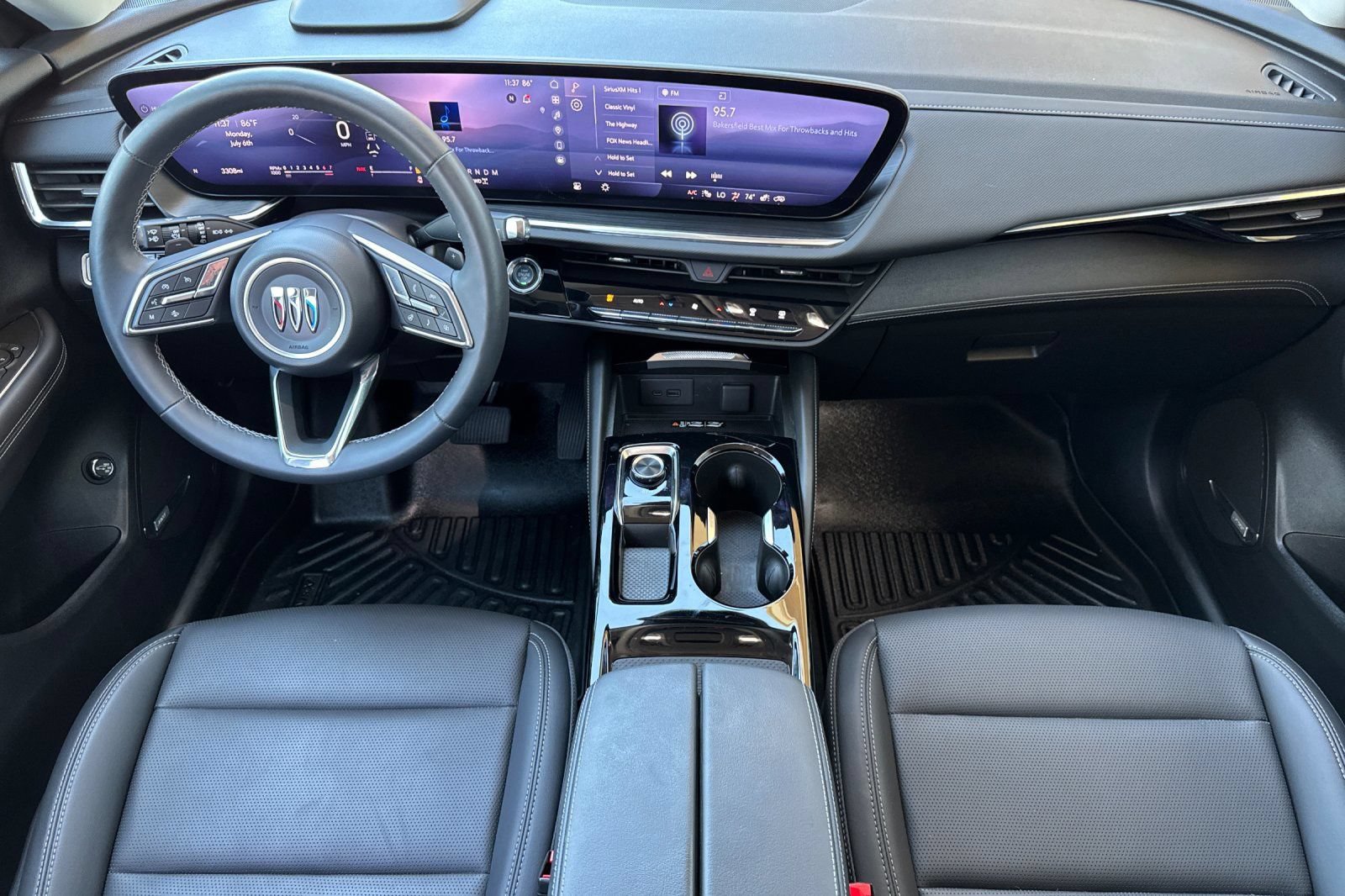Certified 2024 Buick Envision Preferred AWD/4WD image 14