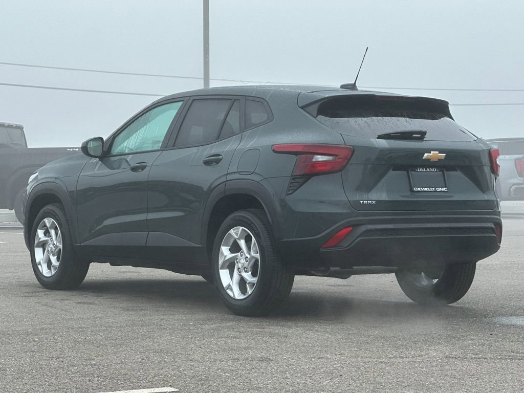 New 2026 Chevrolet Trax LS w/ LS Convenience Package image 3
