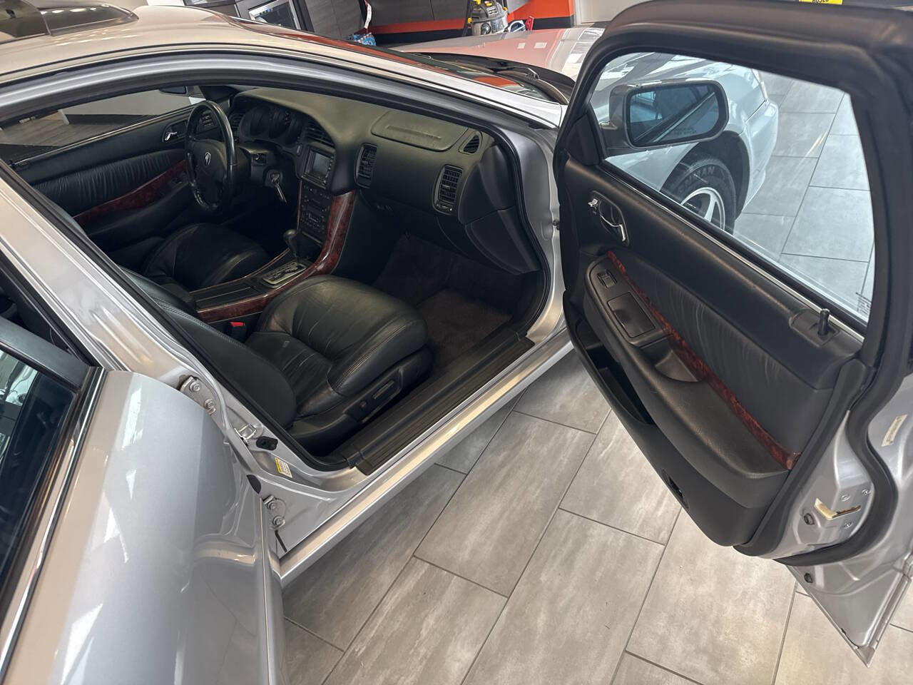 Used 2002 Acura TL w/ Navigation image 24