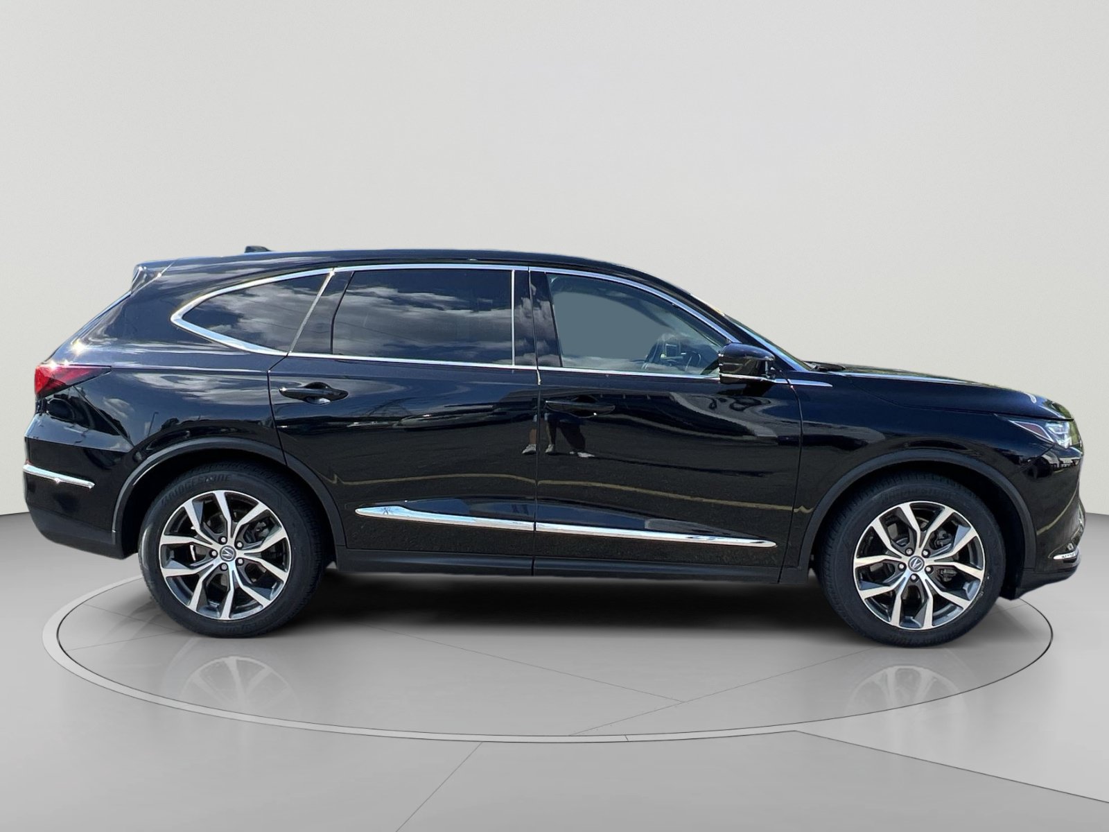 Certified 2024 Acura MDX w/ Technology Package AWD/4WD image 6