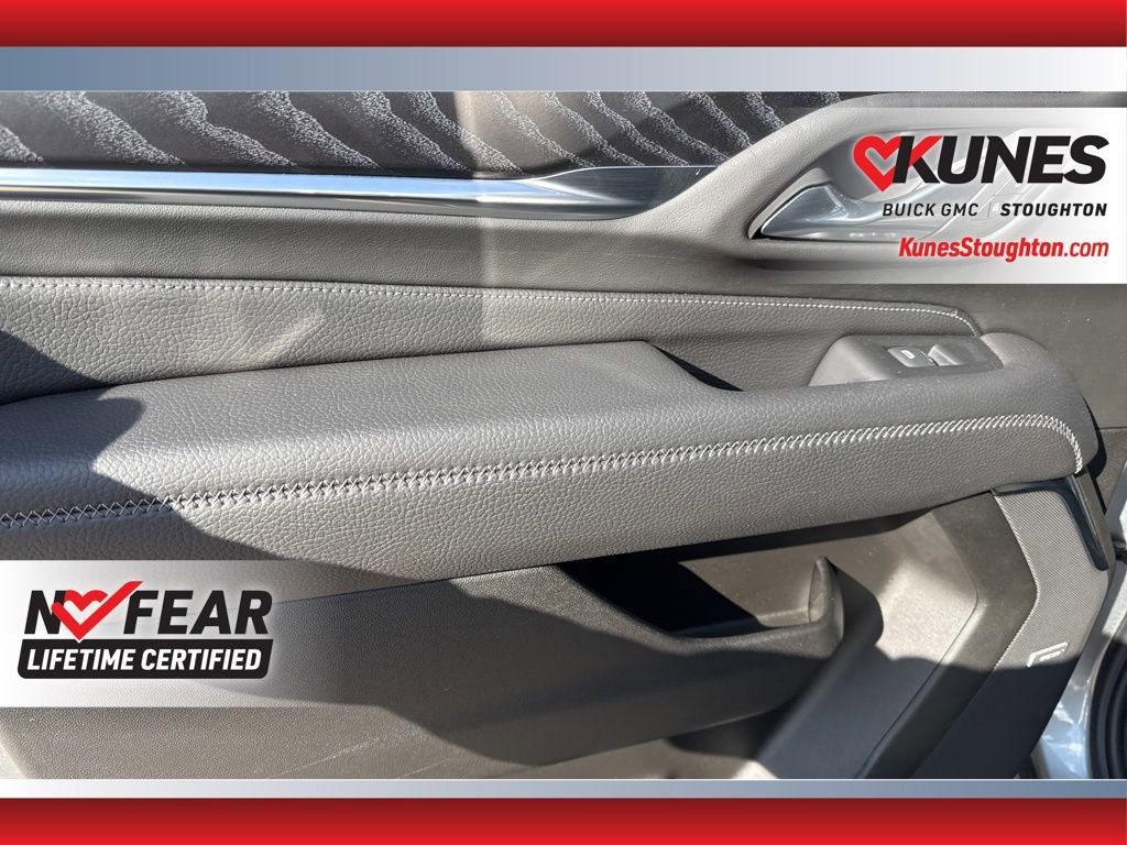 Used 2023 GMC Yukon XL Denali image 43