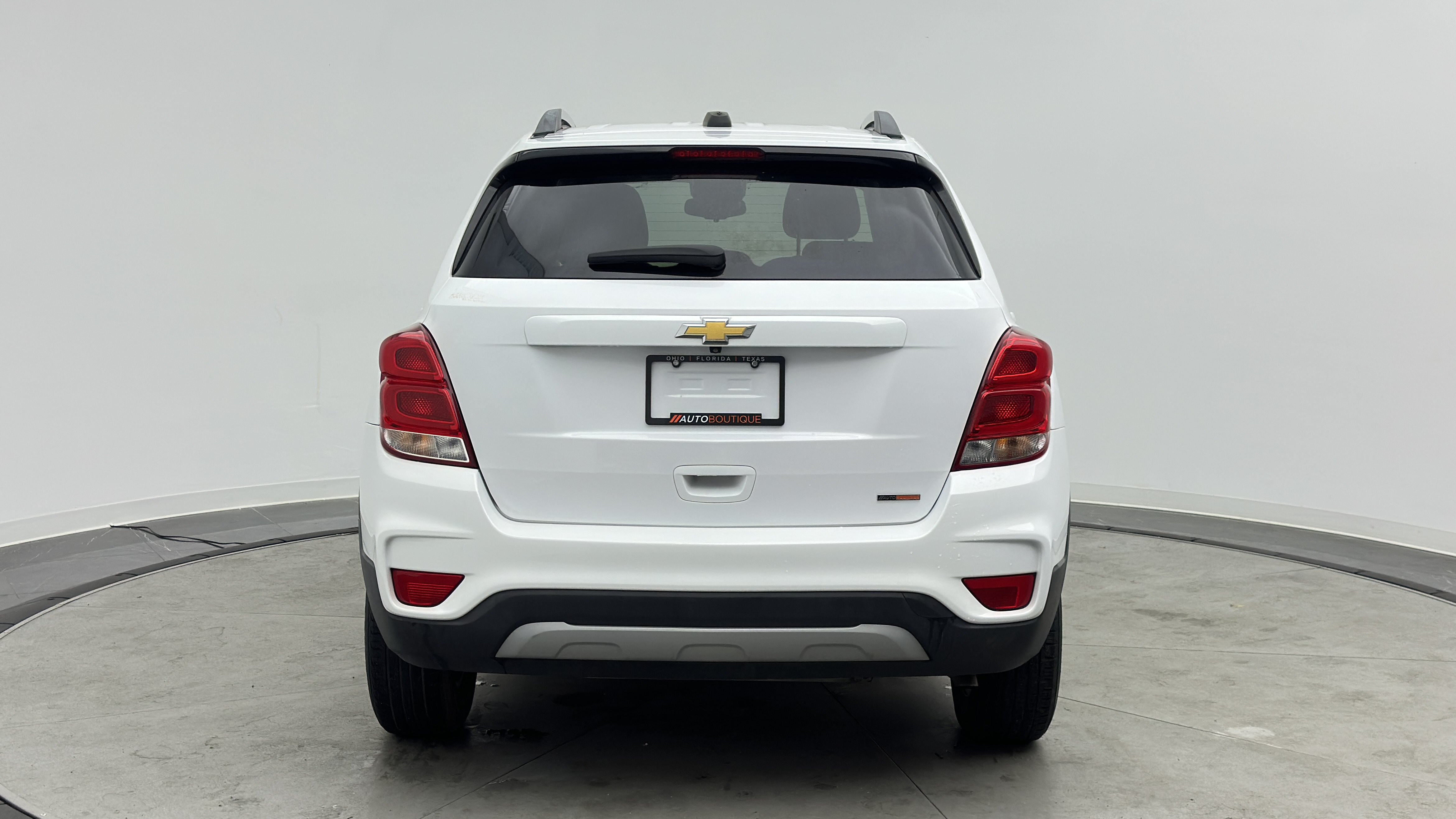 Used 2020 Chevrolet Trax LT FWD image 6