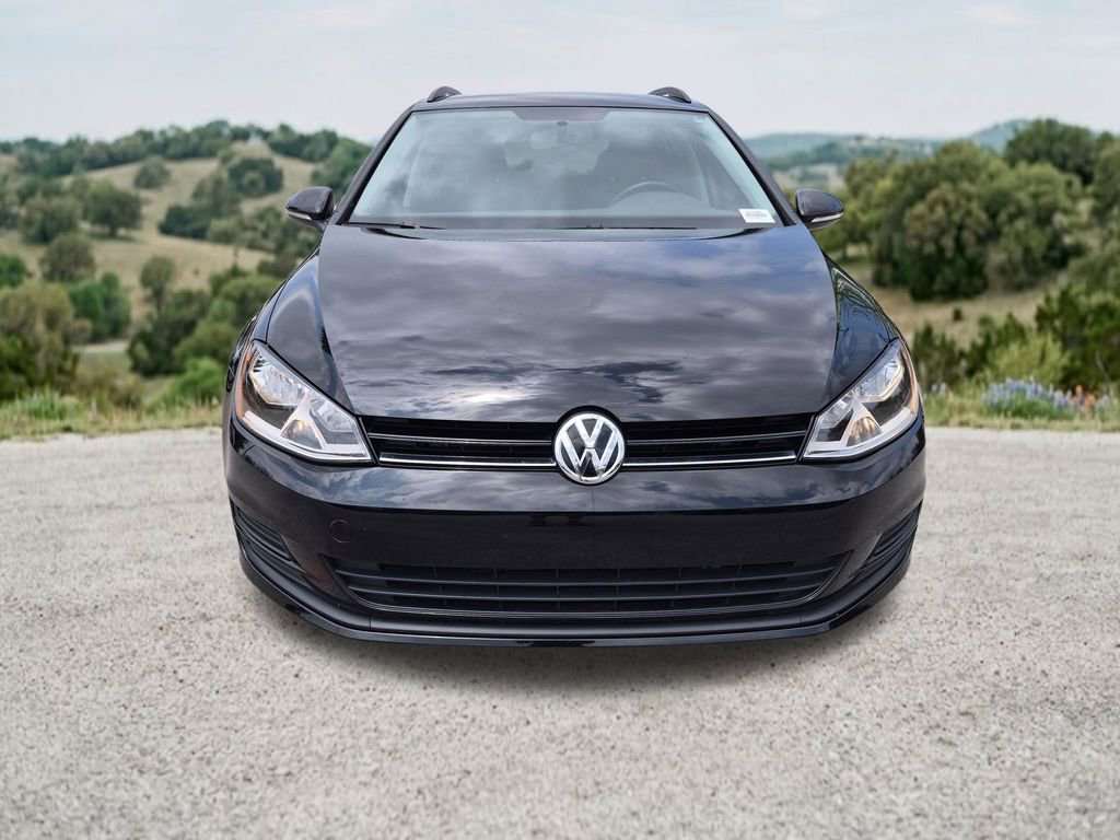 Used 2016 Volkswagen Golf S FWD image 2