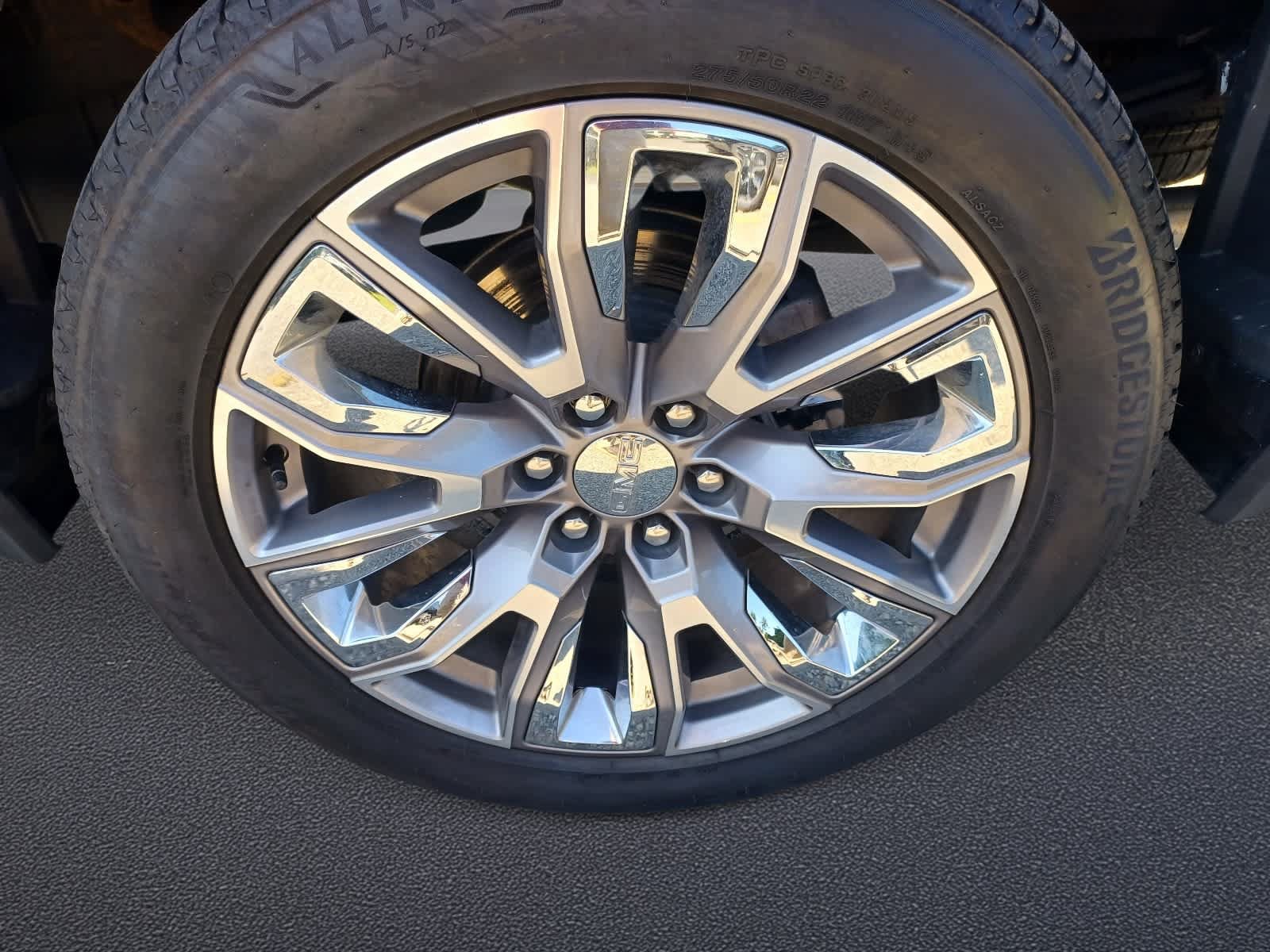 Used 2025 GMC Sierra 1500 Denali w/ Denali Reserve Package AWD/4WD image 27