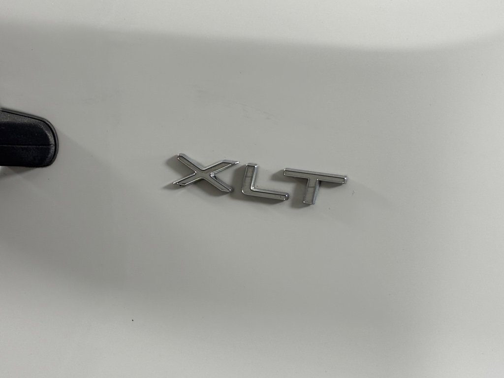 Used 2020 Ford Transit 350 XLT image 10