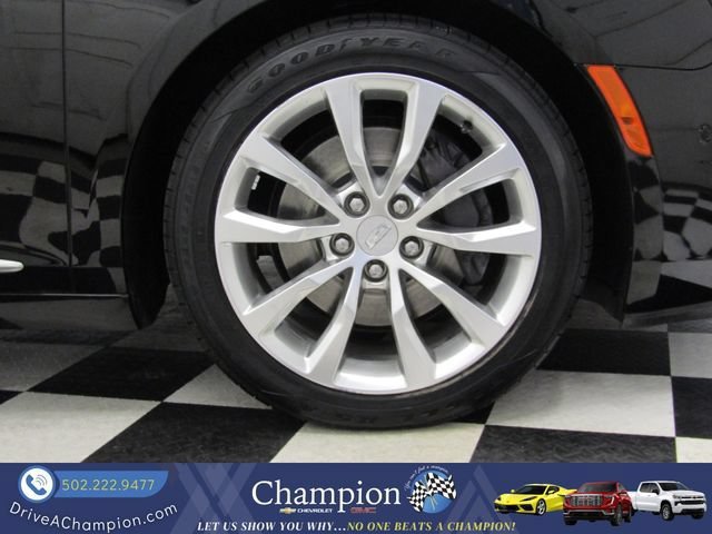 Used 2016 Cadillac XTS Luxury FWD image 3