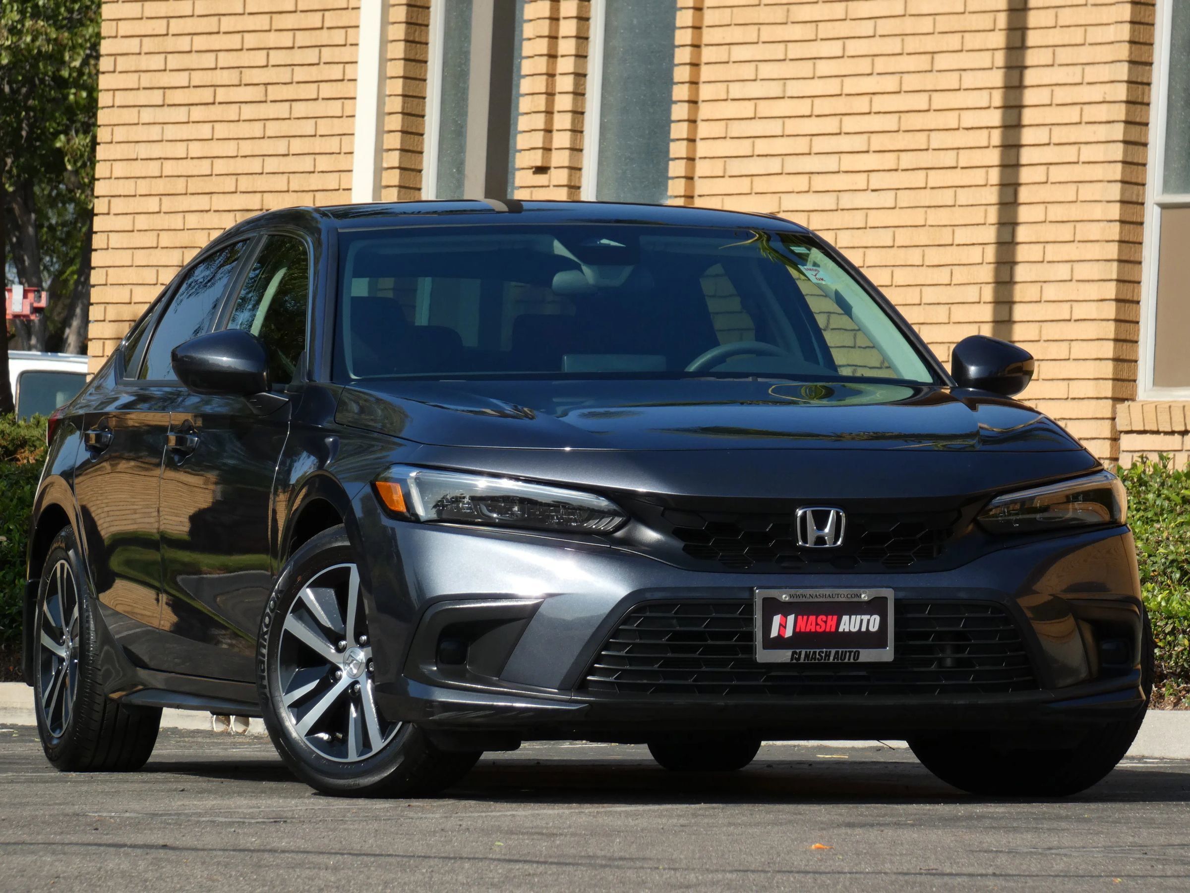 Used 2022 Honda Civic LX image 3