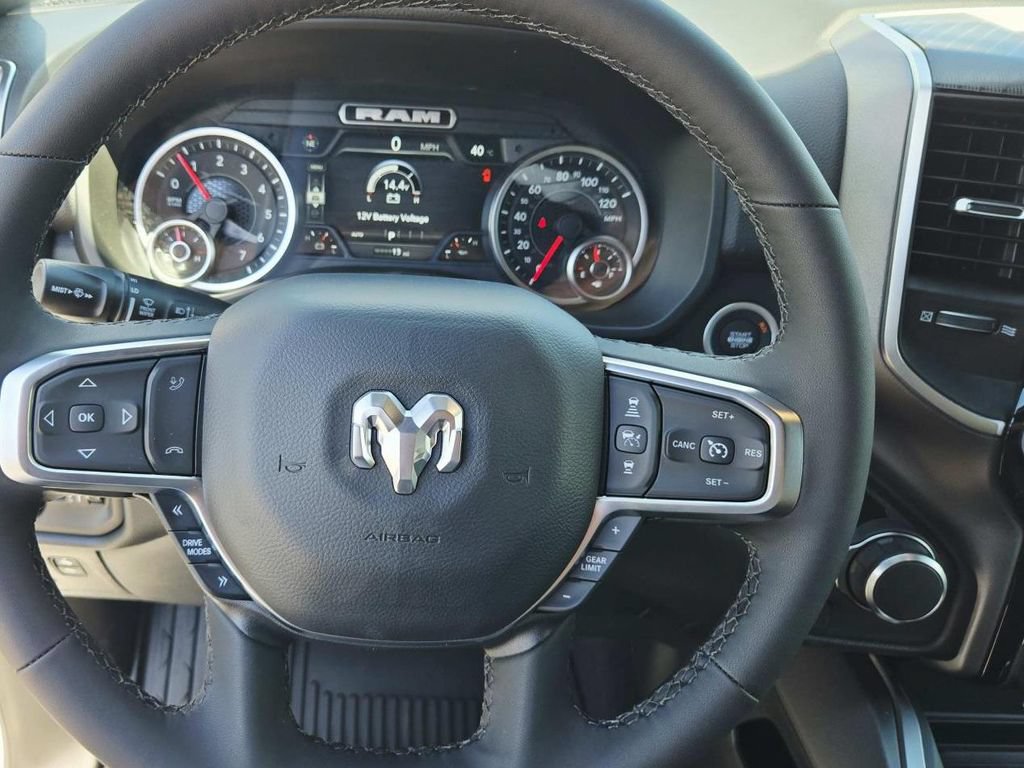 New 2026 RAM 1500 Big Horn AWD/4WD image 20