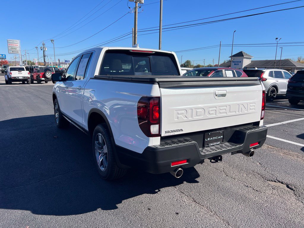 Certified 2024 Honda Ridgeline RTL image 3