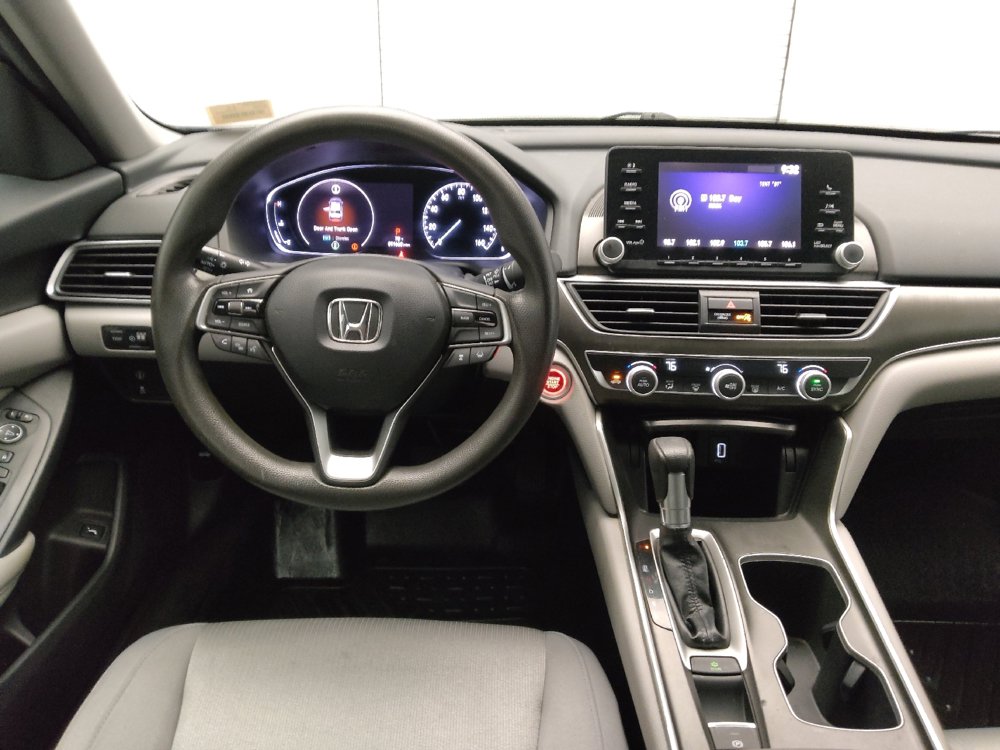 Used 2018 Honda Accord LX image 22