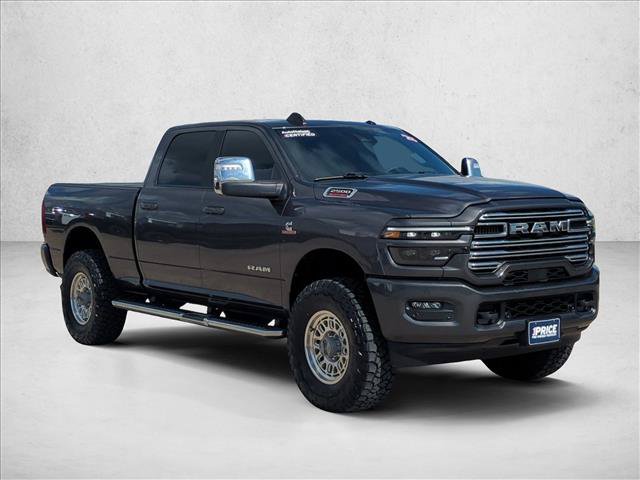 Used 2025 RAM 2500 Laramie AWD/4WD image 3