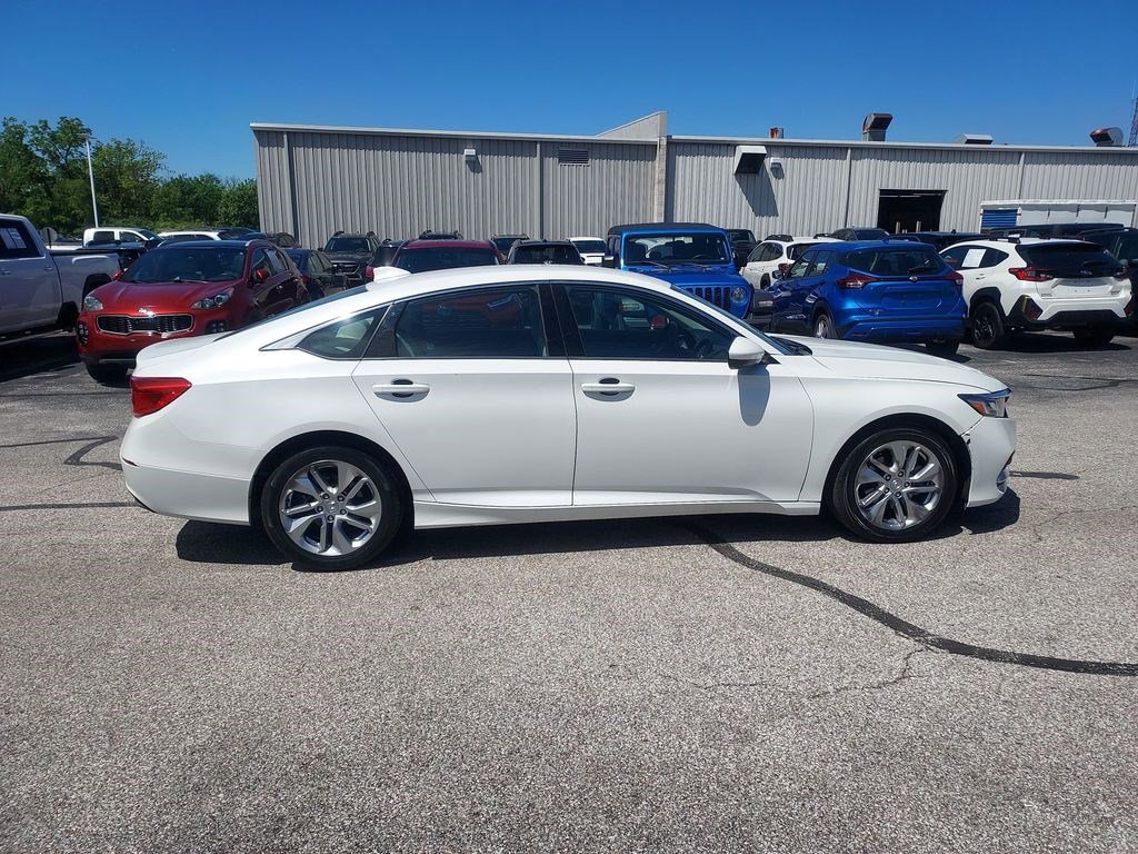 Used 2018 Honda Accord LX image 8