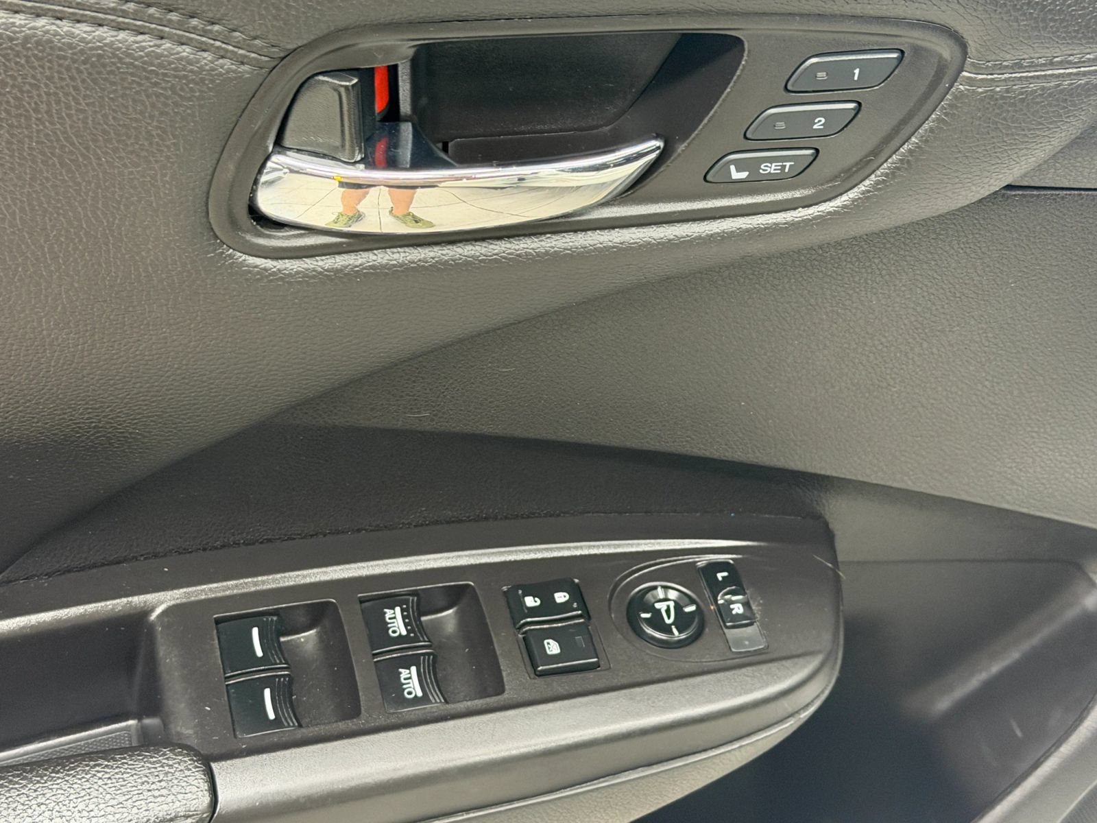 Used 2017 Acura RDX AWD w/ Advance Package image 13