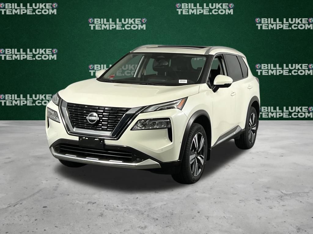 Used 2023 Nissan Rogue Platinum image 3