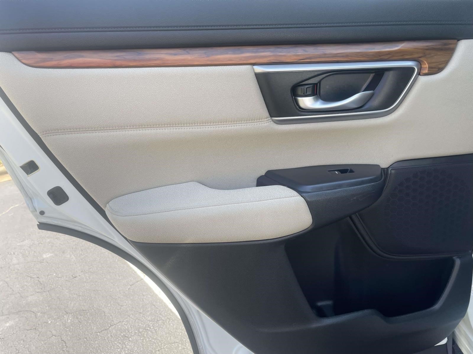 Used 2018 Honda CR-V EX image 13