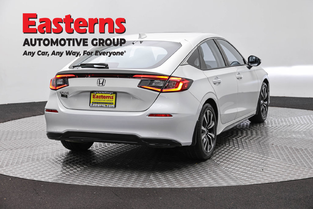 Used 2022 Honda Civic EX-L image 6