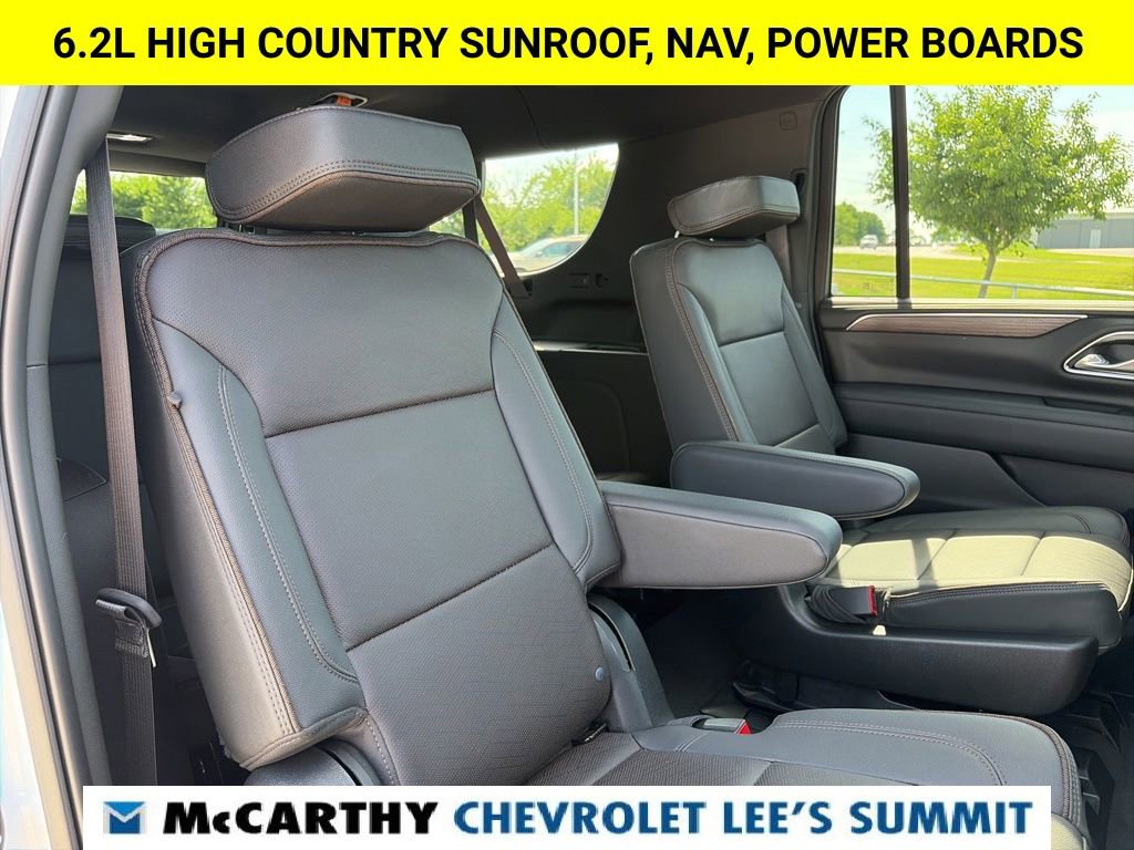 Used 2023 Chevrolet Suburban High Country w/ Premium Package 2 AWD/4WD image 48