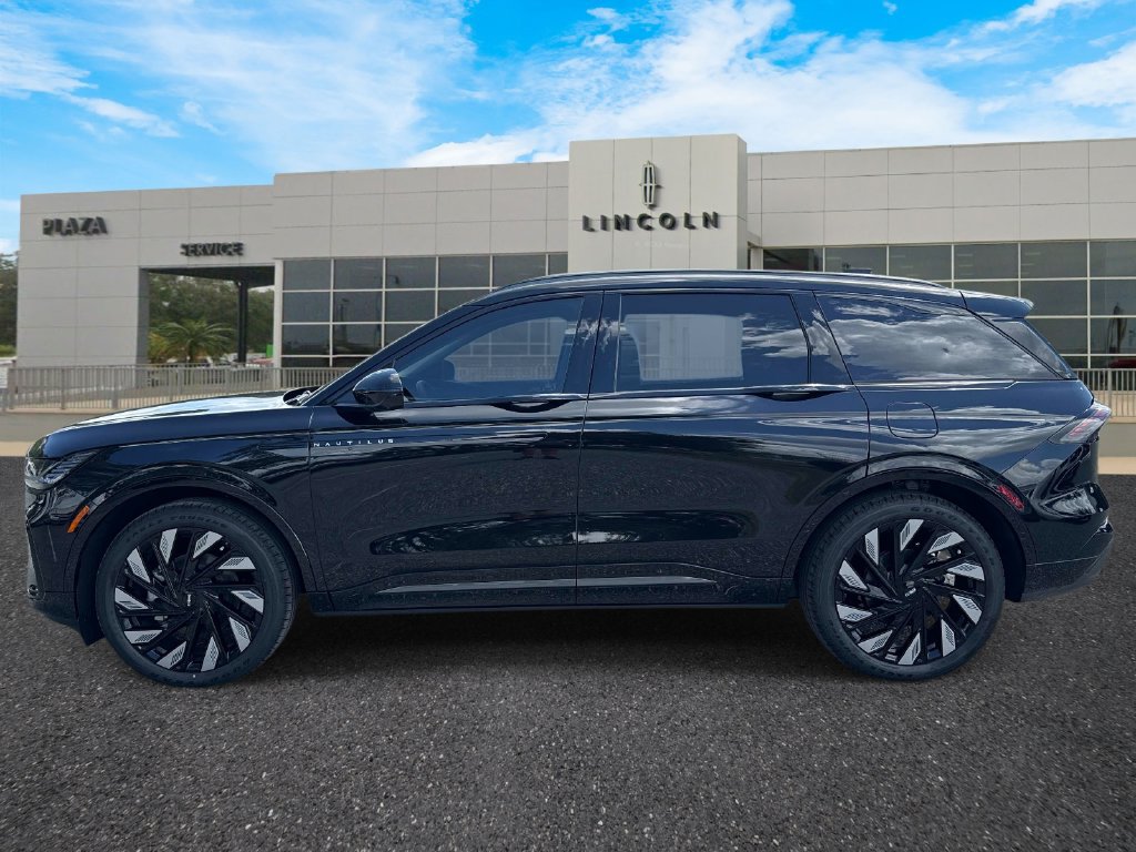 New 2026 Lincoln Nautilus Reserve w/ Jet Appearance Package AWD/4WD image 6