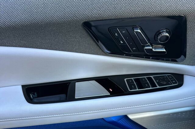 New 2026 Cadillac Optiq Luxury 1 w/ LPO, Floor Liner Package image 11