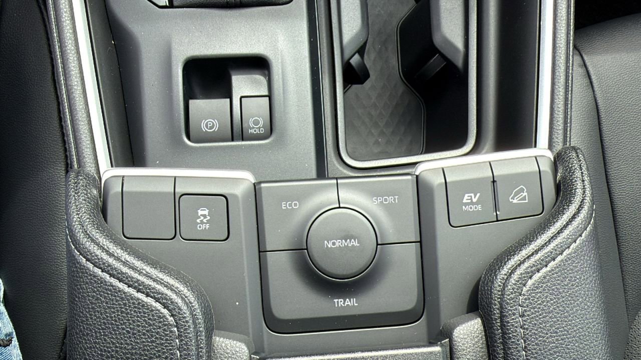 New 2026 Toyota Grand Highlander XLE image 25