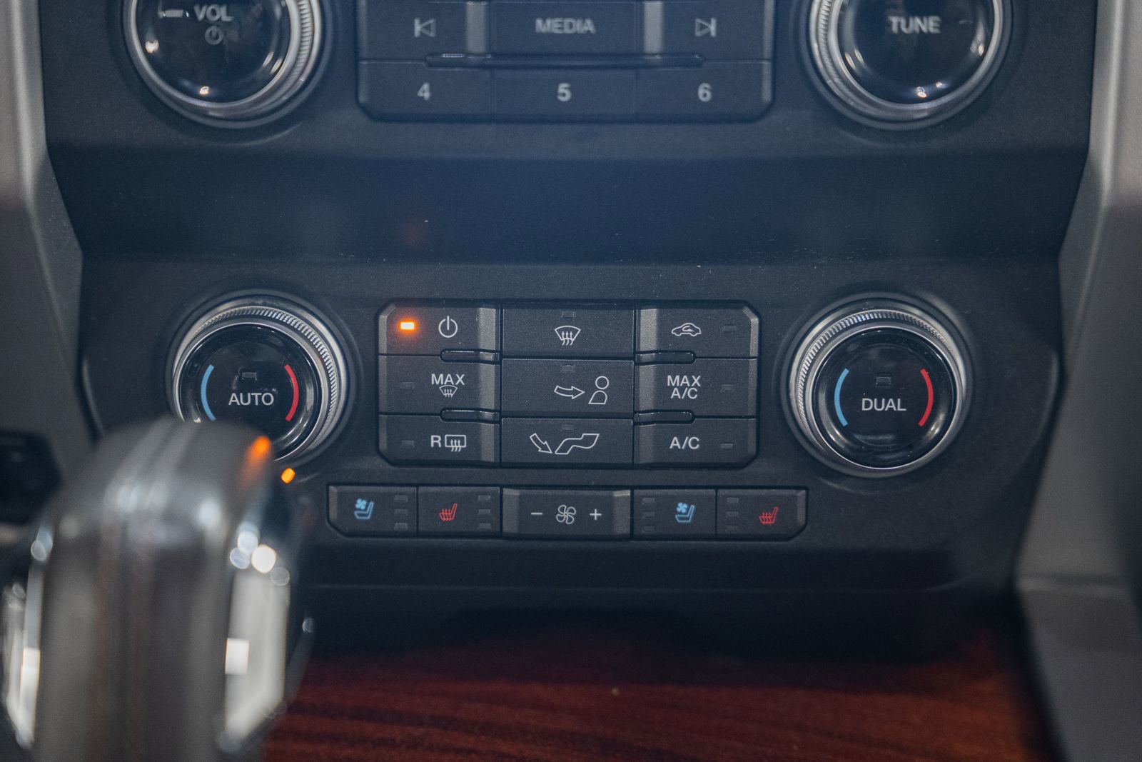 Used 2019 Ford F150 King Ranch w/ Equipment Group 601A Luxury image 34