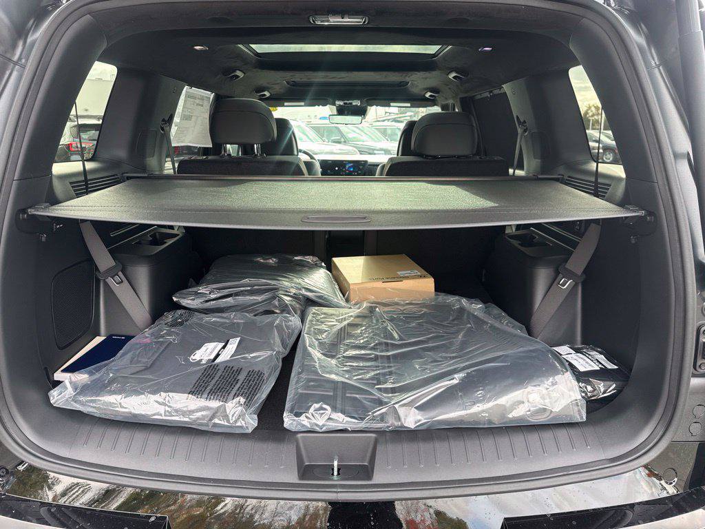 New 2027 Hyundai Santa Fe Calligraphy AWD/4WD image 8
