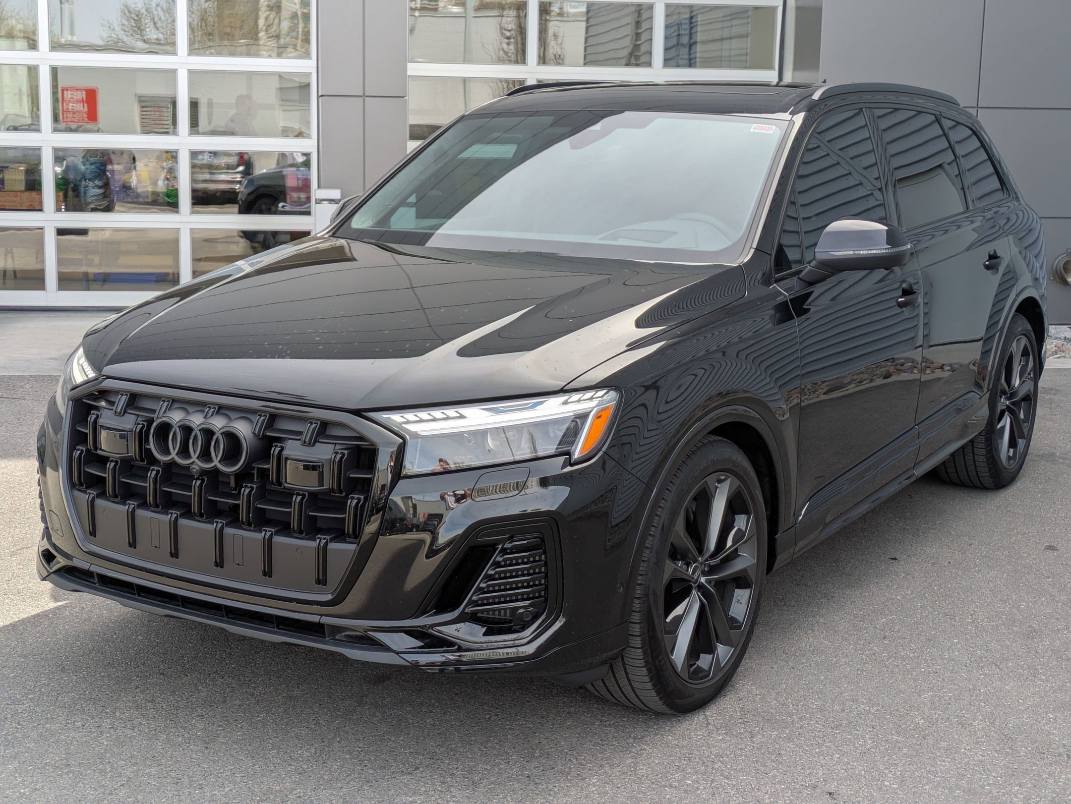 Used 2025 Audi Q7 3.0T Prestige AWD/4WD image 8