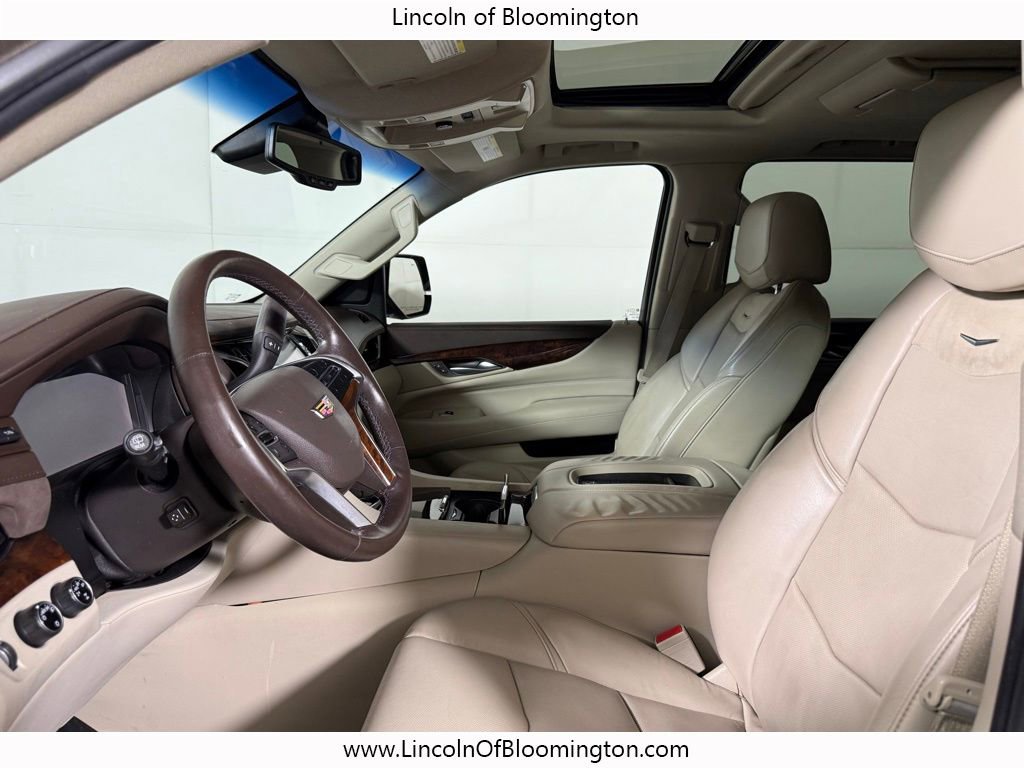 Used 2015 Cadillac Escalade ESV Luxury image 22