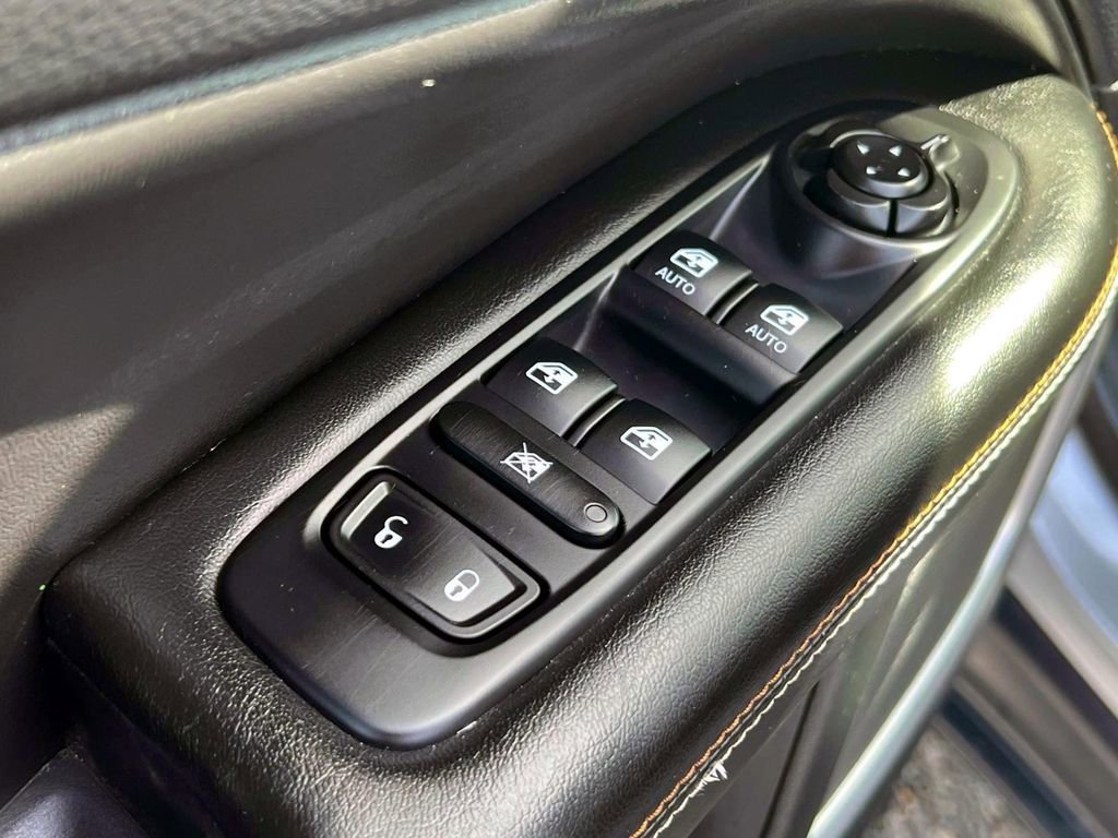 Certified 2019 Jeep Compass Latitude image 18