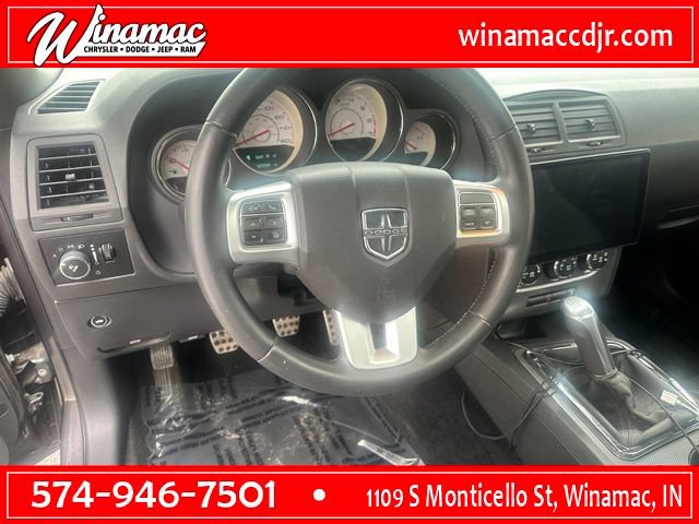 Used 2014 Dodge Challenger R/T RWD image 17