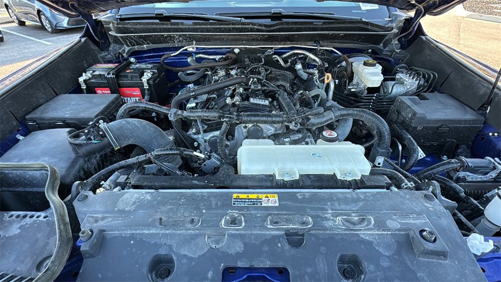 Used 2024 Toyota Tacoma TRD Off-Road image 47