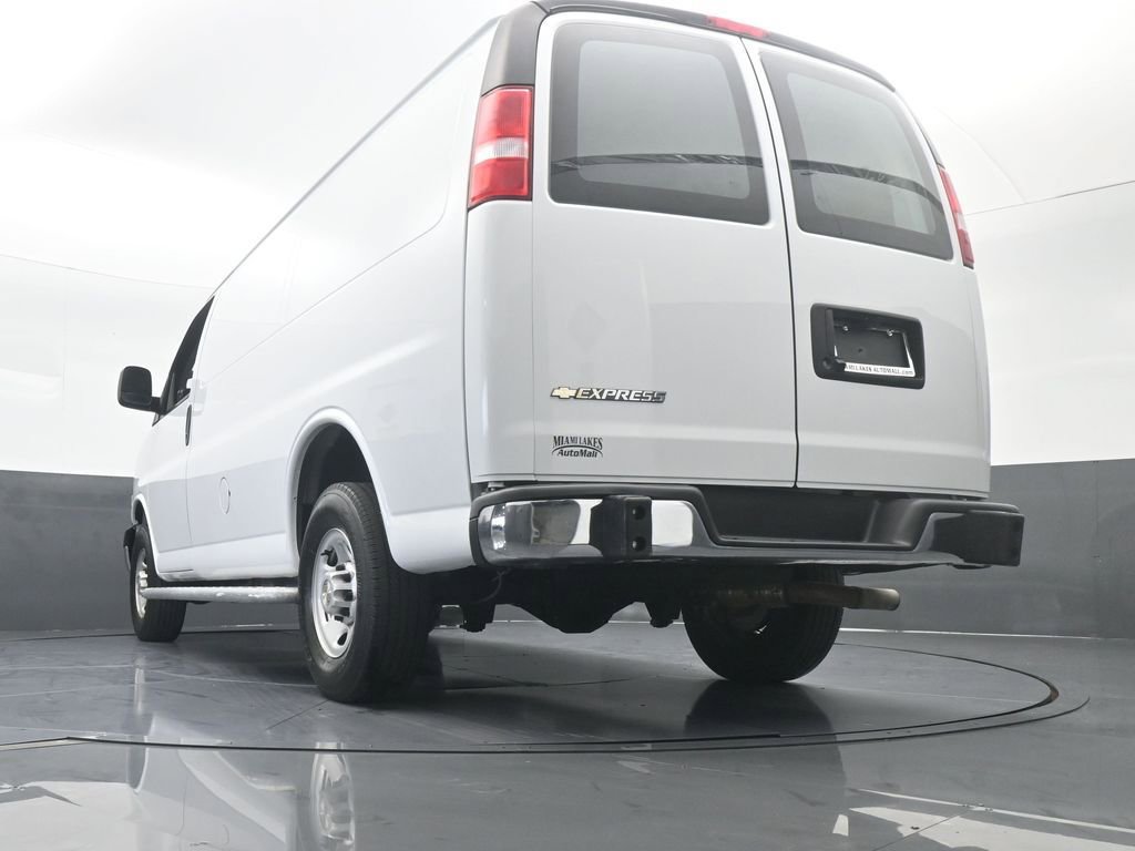 Used 2024 Chevrolet Express 2500 w/ Driver Convenience Package image 49